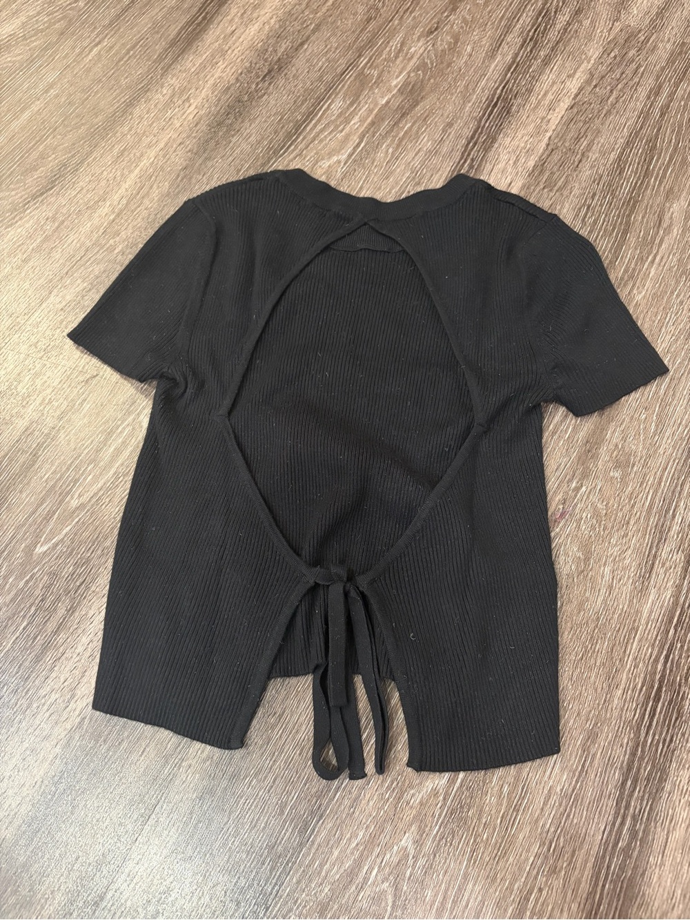 Garage Black Open-Back Tie Ribbed Crop Top
